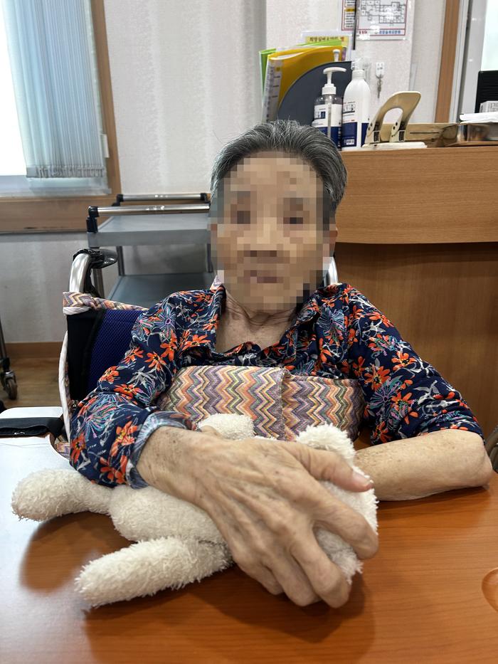 235149625_T8WUKJnE_2d402c0df5bdaafbe0af878ffc7cab3b785b3425.jpg 이미지크게보기