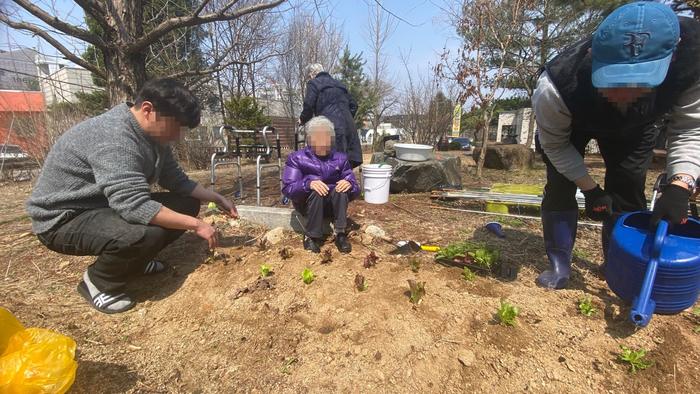 235149625_UXGq2jor_b88febdefc1db53d20607ed14022fb253d06832e.jpg 이미지크게보기